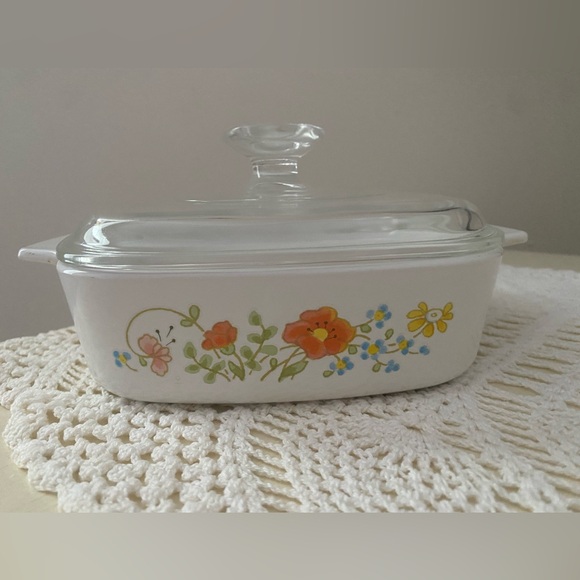 Vintage Corningware Baking Dish 1 quart